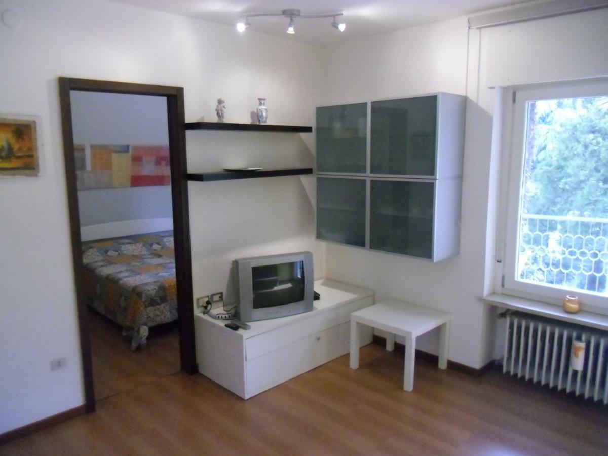 Garda Blu Apartment 加尔达湖滨 外观 照片