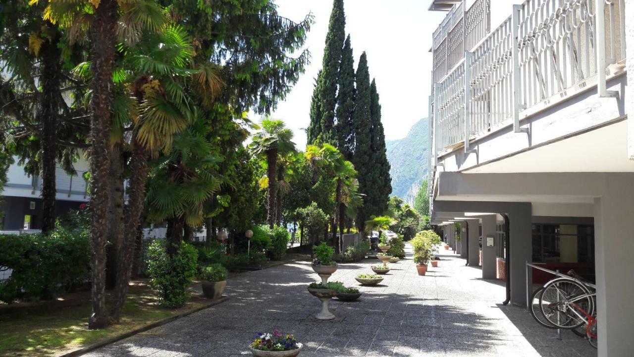 Garda Blu Apartment 加尔达湖滨 外观 照片